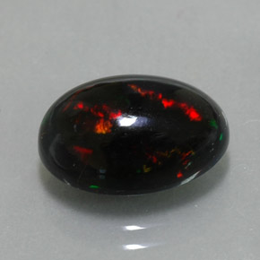 3.75克拉天然多色黑欧泊，椭圆形切割，13.4×9.3毫米，不透明