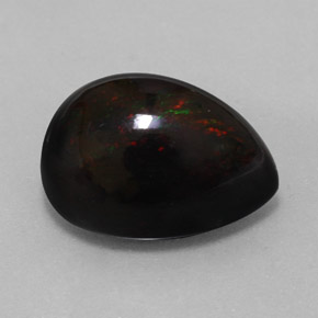 9.42克拉天然多色黑欧泊，梨形，17.4×12.8毫米，不透明