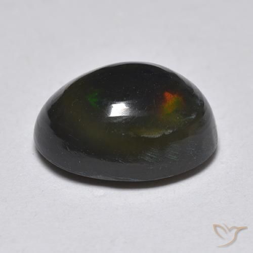 1.25克拉天然黑蛋白石，椭圆形，半透明