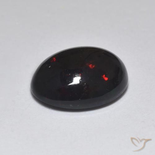 1.18克拉天然黑蛋白石，椭圆形，半透明