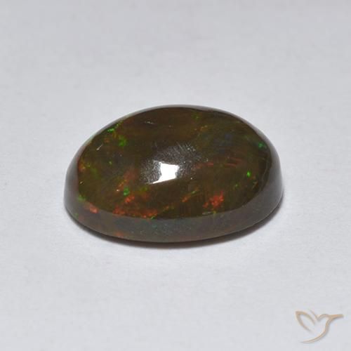 1.27克拉天然黑蛋白石，椭圆形，半透明