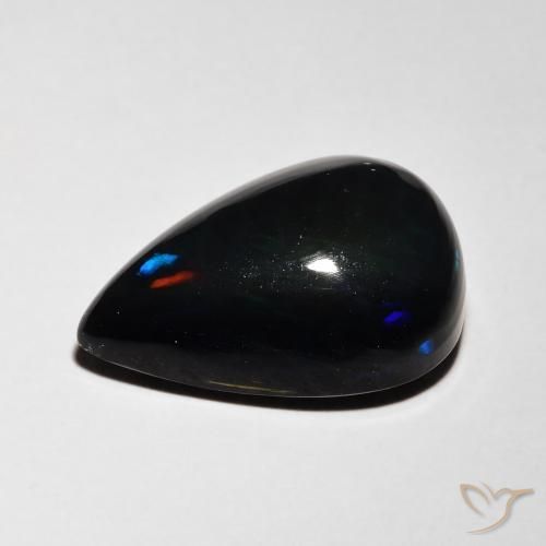 4.80克拉天然黑蛋白石，梨形，半透明