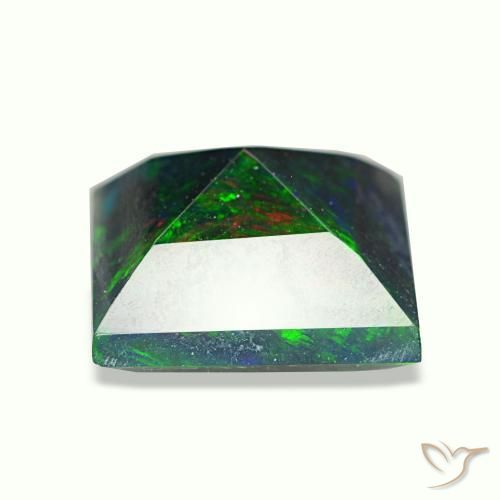 1.57克拉天然多色黑欧泊，方形，8.3×8.1毫米，不透明