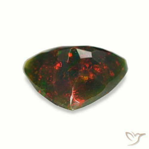 1.27克拉天然多色黑欧泊，三角形，9.7×9毫米，不透明