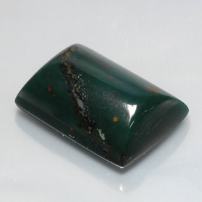 17.26克拉天然绿色血石，长方形切工，19.5×13.8毫米，不透明