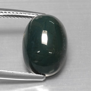 7.81克拉天然绿色血石，椭圆形切割，14.5×10.2毫米，不透明