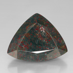 31.69克拉天然鸡血石，胖三角形，不透明