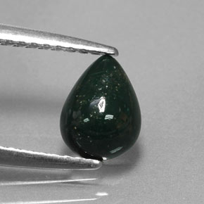 0.70克拉天然绿色血石，梨形，7.5×5.6毫米，不透明