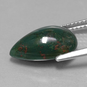 3.49克拉天然绿色血石，梨形，13.9×9毫米，不透明