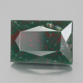 4.82克拉天然绿色血石，长方形切工，12.8×9毫米，不透明