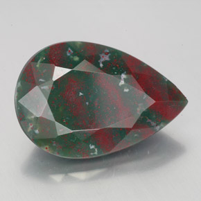7.95克拉天然绿色血石，梨形，17.8×12毫米，不透明