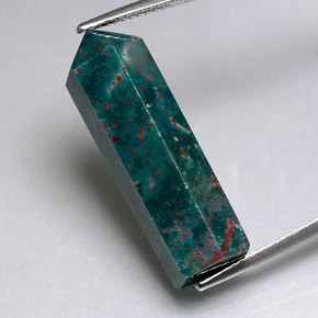 17.46克拉天然鸡血石，花式切割，不透明