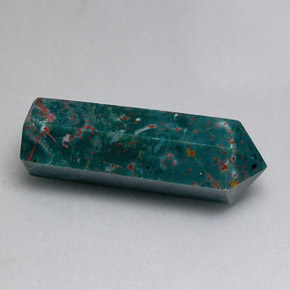 17.46克拉天然鸡血石，花式切割，不透明