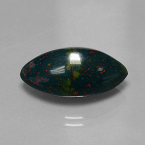 11.82克拉天然绿色血石，马眼形，20.7×11.2毫米，不透明