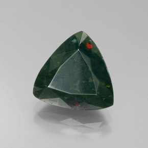 4.49克拉天然绿色血石，三角形，11.8×11.5毫米，不透明