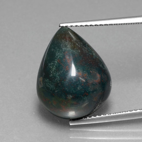 9.51克拉天然绿色血石，梨形，16.3×13.3毫米，不透明