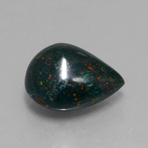 8.63克拉天然绿色血石，梨形，14.9×12.1毫米，不透明