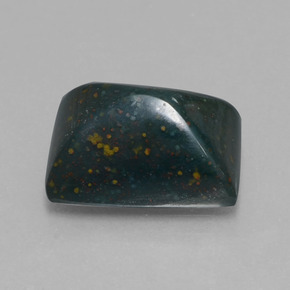9.66克拉天然绿色血石，长方形切工，14.7×10.1毫米，不透明