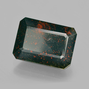 9.73克拉天然绿色血石，祖母绿式切割，15.6×11.3毫米，不透明