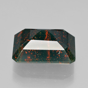 9.25克拉天然鸡血石，祖母绿式切割，不透明