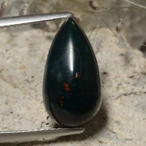 5.92克拉天然绿色血石，梨形，15.8×8.6毫米，不透明