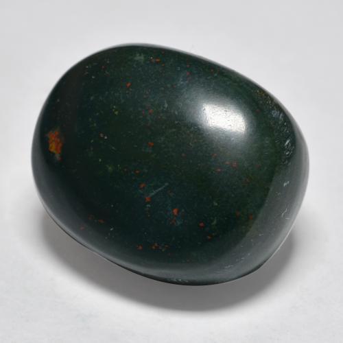 22.33克拉天然绿色血石，椭圆形切割，18.4×14.8毫米，不透明