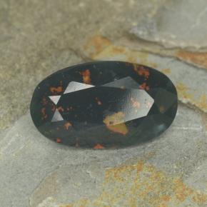 3.97克拉天然绿色血石，椭圆形切割，13.7×8.1毫米，不透明