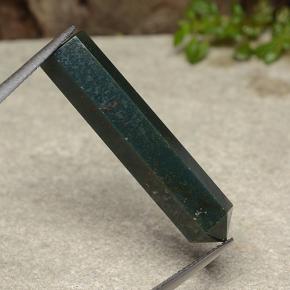 14.11克拉天然鸡血石，异形，不透明