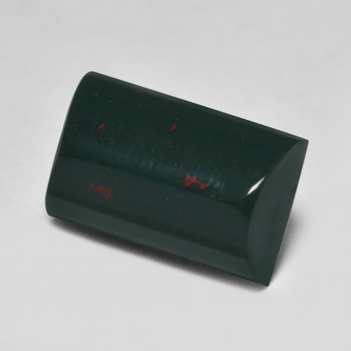 4.00克拉天然鸡血石，狭长方形，不透明