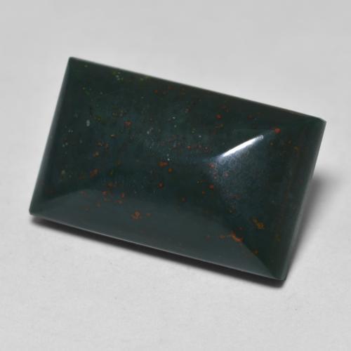 9.16克拉天然绿色血石，长方形切工，16.4×10.1毫米，不透明