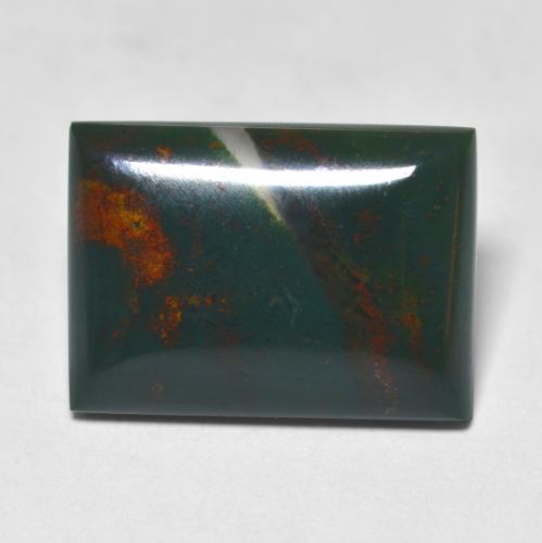 7.25克拉天然绿色血石，长方形切工，15.7×11.4毫米，半透明