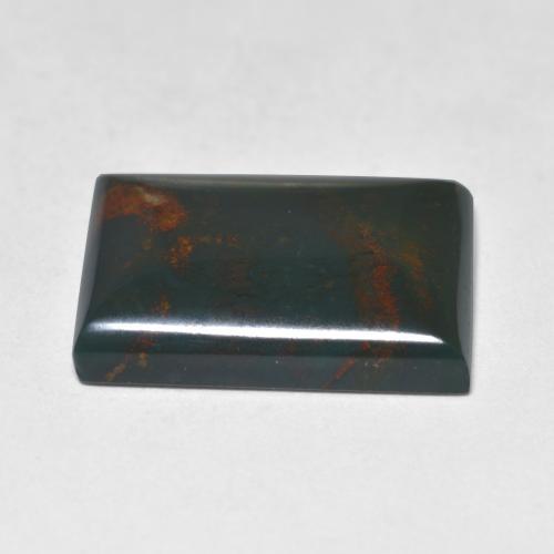 7.25克拉天然绿色血石，长方形切工，15.7×11.4毫米，半透明