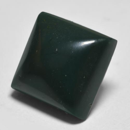 4.41克拉天然绿色血石，方形，9.8×9.7毫米，不透明