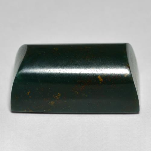 15.25克拉天然绿色血石，长方形切工，18.4×9.6毫米，不透明