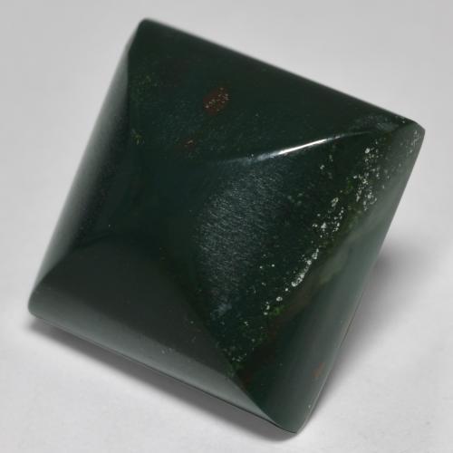 12.60克拉天然绿色血石，方形，14×14毫米，不透明