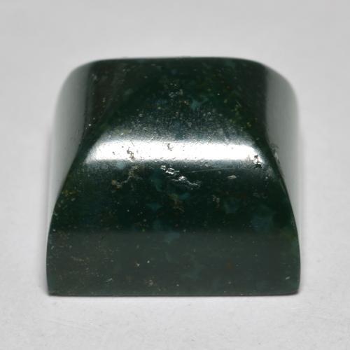 14.70克拉天然绿色血石，方形，12.9×13毫米，不透明