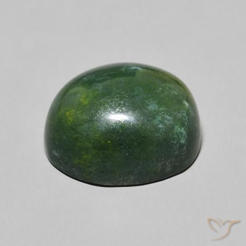 8.75克拉天然鸡血石，椭圆形，不透明