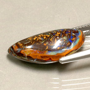 10.16克拉天然多色砾石欧泊，异形，21.4×10.5毫米，不透明