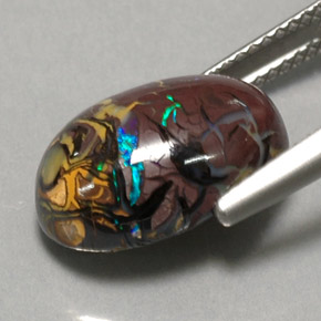 6.95克拉天然砾背蛋白石，椭圆形切割，不透明