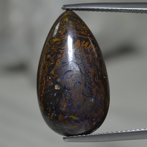 17.27克拉天然多色砾石欧泊，梨形，23.5×13.5毫米，不透明