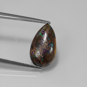4.03克拉天然多色砾石欧泊，梨形，15.6×9.1毫米，不透明