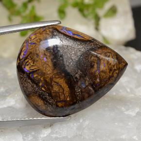 20.90克拉天然多色砾石欧泊，梨形，23.5×19.6毫米，不透明