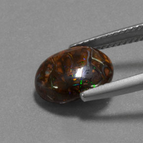 4.95克拉天然砾背蛋白石，椭圆形切割，不透明