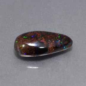 4.97克拉天然多色砾石欧泊，异形，15.5×7.8毫米，不透明