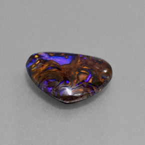 4.96克拉天然多色砾石欧泊，三角形，14.4×11.5毫米，不透明
