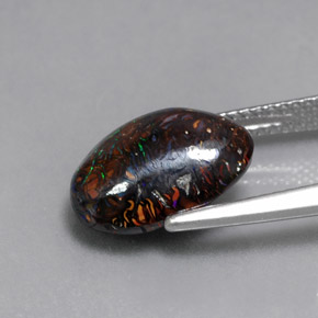 5.77克拉天然砾背蛋白石，异形，不透明