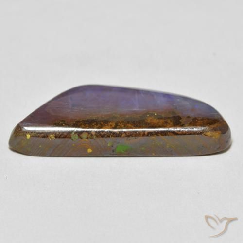16.76克拉天然砾背蛋白石，花式切割，不透明