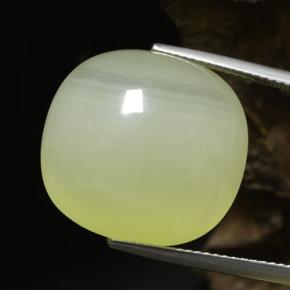 34.18克拉天然绿色方解石，垫形剪裁，20.1×19.1毫米，半透明