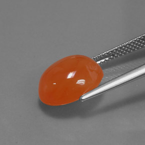 5.07克拉天然橙色红玉髓，椭圆形切割，12.1×10毫米，半透明