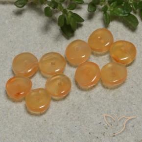 4.00克拉天然红玉髓，异形，半透明